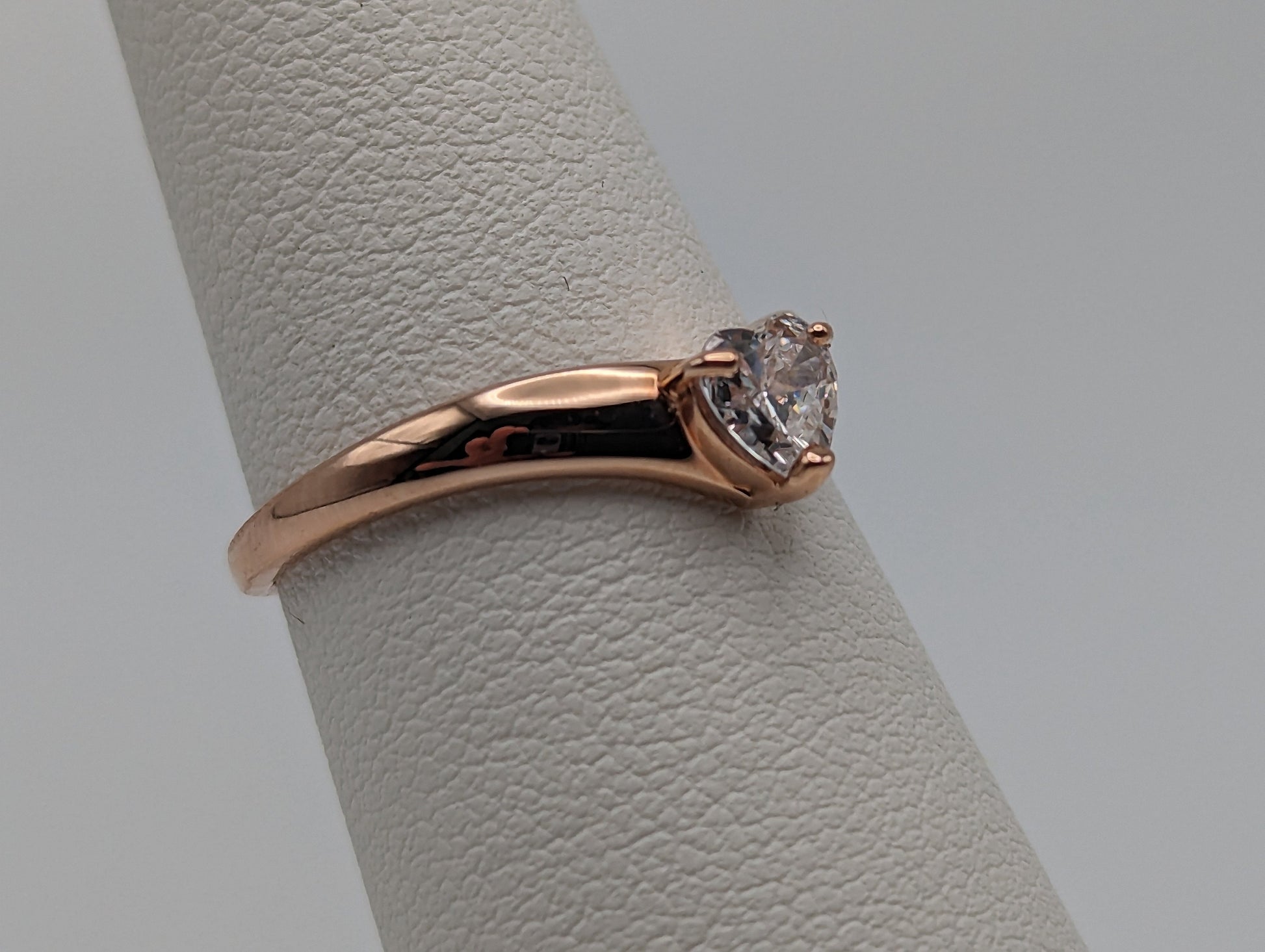 14k Rose Gold Heart Ring. 14k Rose Gold Promise Ring. 14k Rose Gold Heart Band. 14k Heart Minimalist Ring.