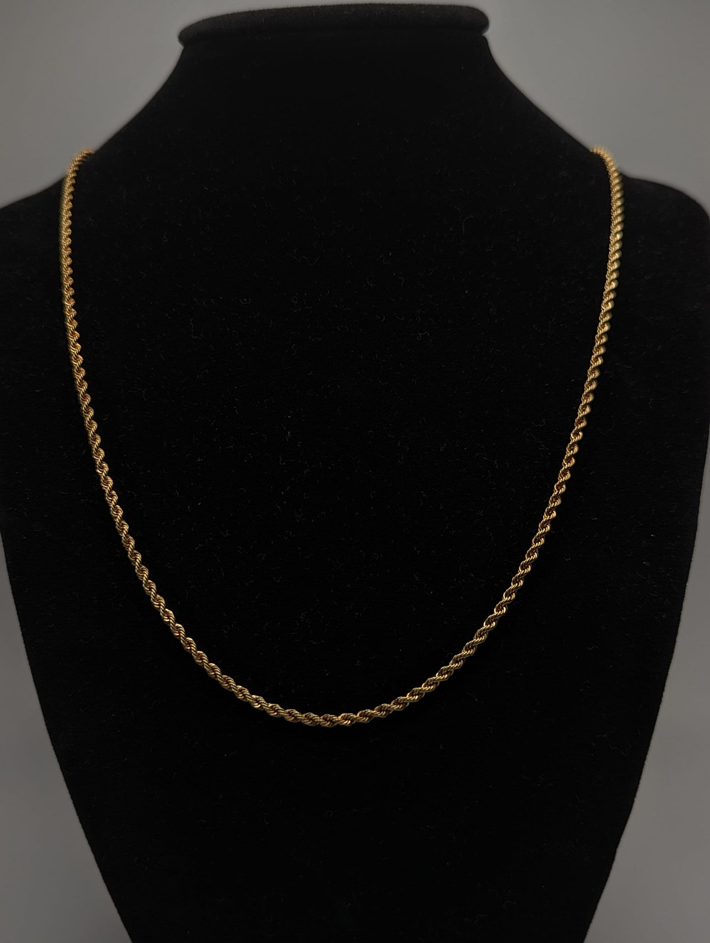 18k Milor Gold Italian Rope Chain Necklace. 22 inch Milor Yellow Gold Rope Chain. 18k Italian Rope Necklace.