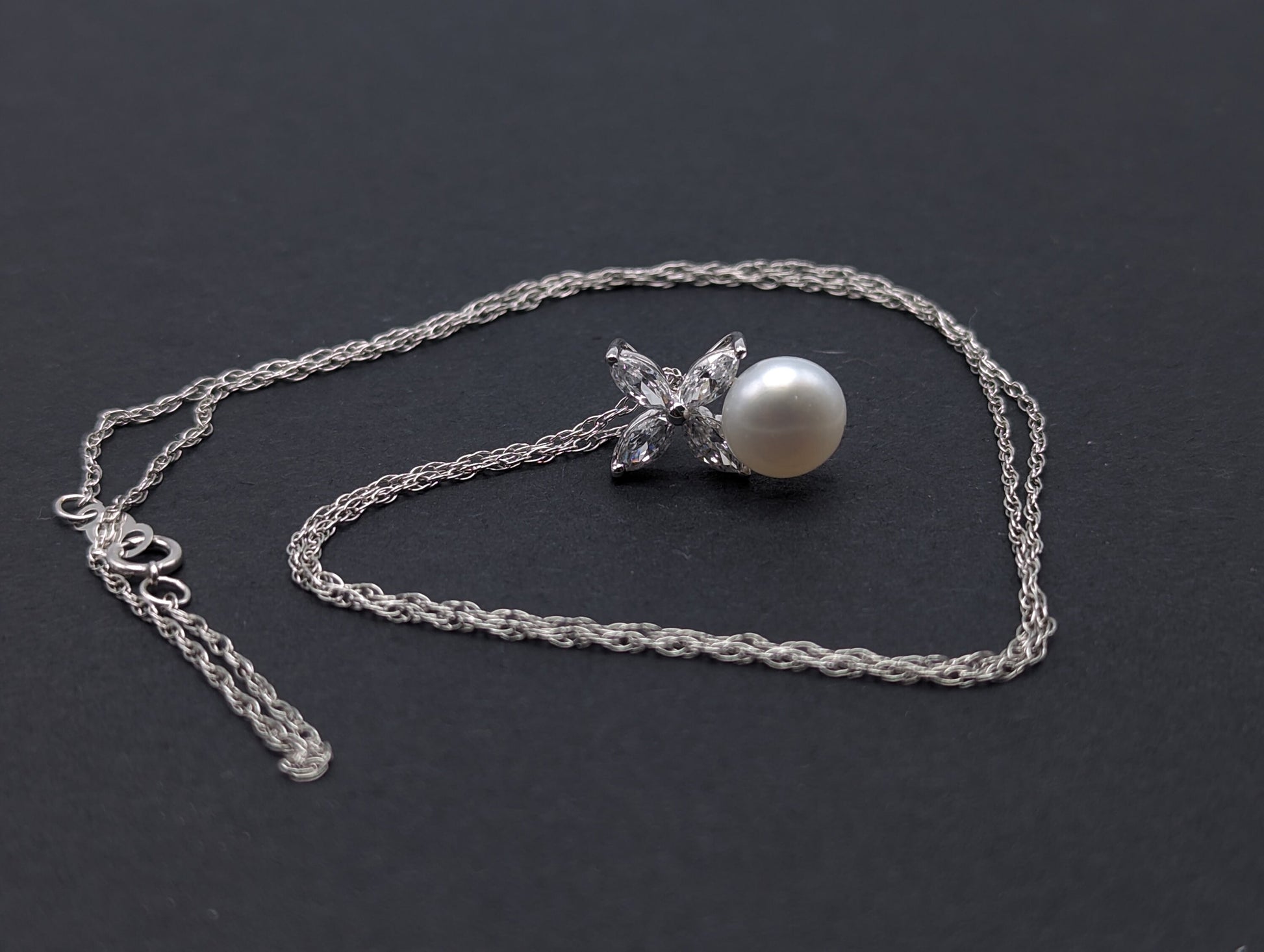 14k White Gold Pearl Necklace CZs. 14k Gold Pearl Pendant. 14k Womens Pearl Pendant + 14k White Gold 20" Chain.