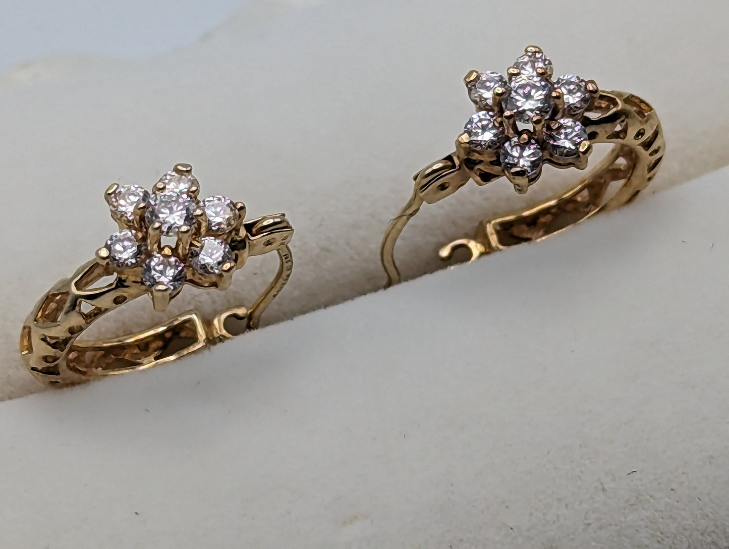 14k Gold Flower Hoop Earrings. Flower Hoop Earrings. Gold Hoops. Dainty Hoops. 14k Flower Hoops. 14k Flower Earrings.