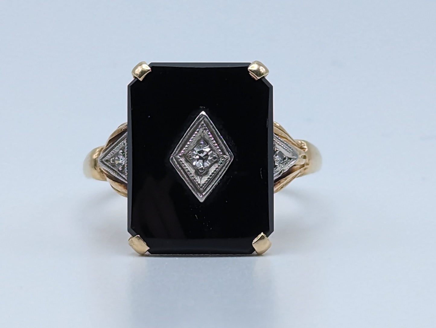 Vintage 4.6gr Yellow Gold 14k Rectangle Black Onyx Diamond Ring Midnight Black Onyx Diamond Ring. 14k Vintage Diamond Onyx Art Deco Ring