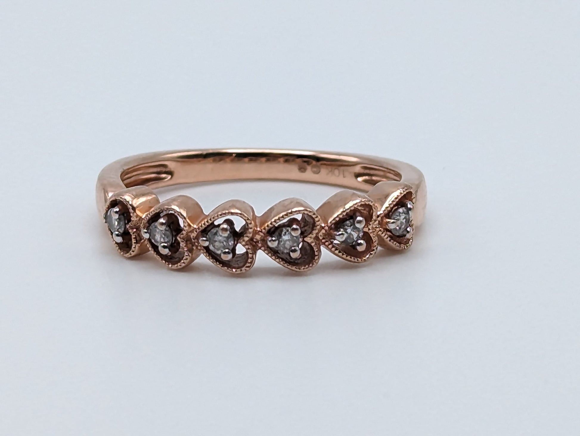 10K Rose Gold Diamond Heart Band Ring 2.5g Sz 6 3/4 Rose Gold Diamond Heart Band. Sweetheart Ring.