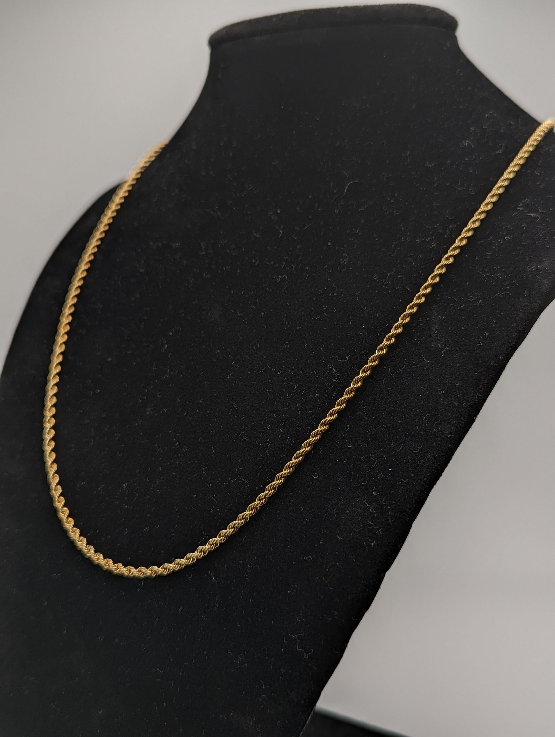 18k Milor Gold Italian Rope Chain Necklace. 22 inch Milor Yellow Gold Rope Chain. 18k Italian Rope Necklace.