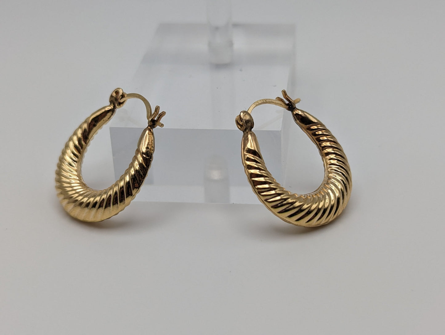 14k Large Yellow Gold Hollow Puff Earrings. 14k Gold Hollow Shrimp Hoop Earrings. 14k Hollow Hoop Earrings. 14k Gold Hoops.