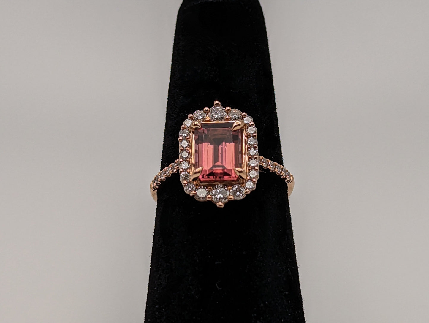 14 K Rose Gold 1.55 Carat Tourmaline & 1/2 Carat Diamond Ring w/ Appraisal 14k Pink Tourmaline Diamond Ring.