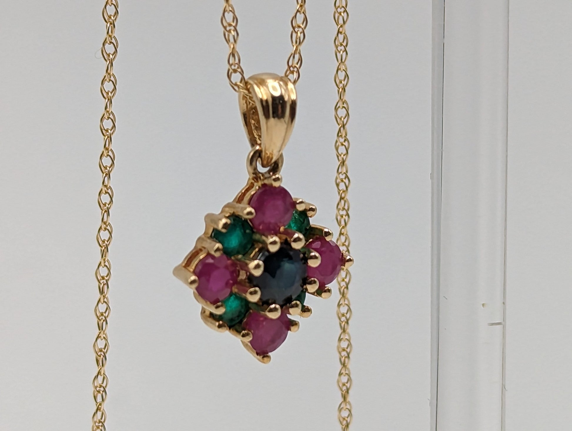 14k Sapphire Emerald Ruby Cluster Necklace. 14k Multi-Gem Cluster Chain. 14k Sapphire Emerald Ruby Flower Necklace.
