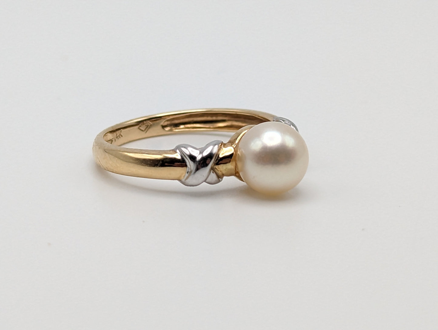 Yellow White Gold 14k XO Pearl Ring Multi-Gold Womens Pearl Ring. 10K Solitaire Pearl Ring. Engagement Pearl Ring.