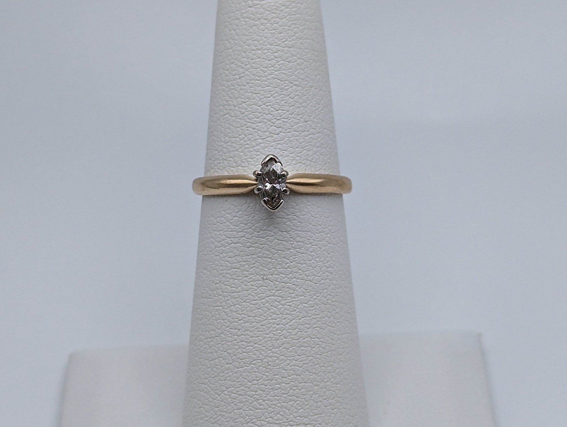 Vintage 14k Marquise .25ct Diamond Solitaire Engagement Ring. 14k Yellow Gold Diamond Ring. Style Crest Diamond Ring. Diamond Wedding Ring.