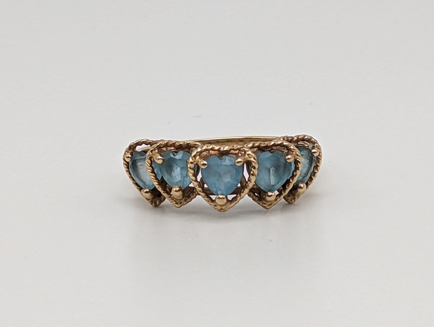 10k Yellow Gold Swiss Blue Topaz Heart Ring Vintage Blue Topaz Heart Ring. Swiss Blue Topaz Heart Band.