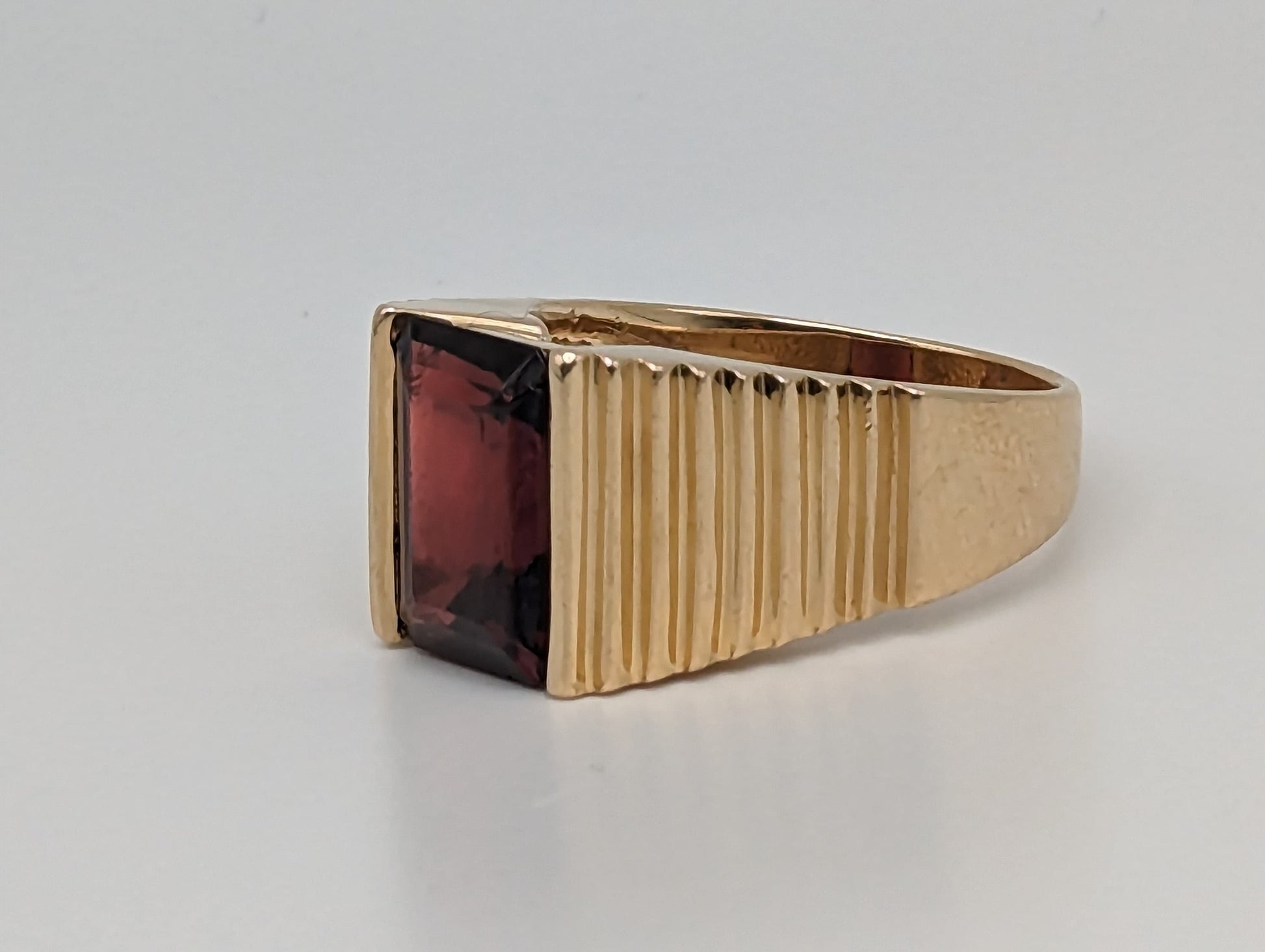 14k Yellow Gold Heavy 13gr Emerald Cut Garnet Chanel Setting Ring. 14k Garnet Mens Signet Ring.