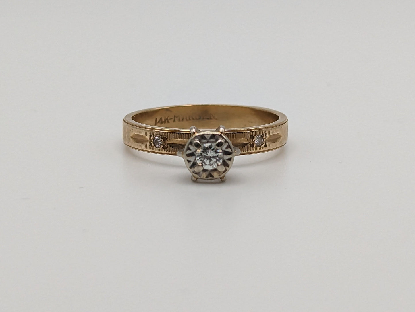 14k Yellow Gold Diamond Engagement Ring. 14k Yellow Gold Engagement Promise Ring. Antique 14k Diamond Solitare.