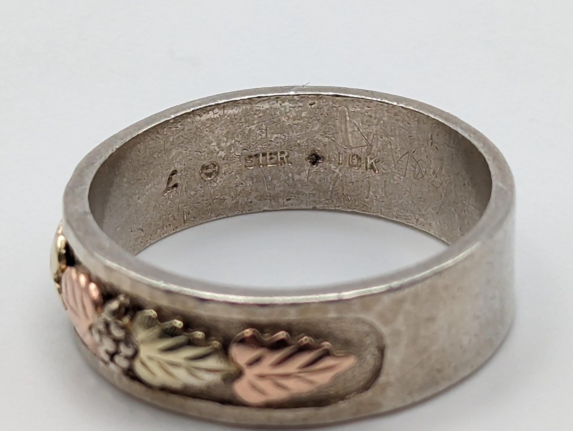 10k 12k Gold Sterling Silver Black Hills Gold Wesding Ring Band Sz 11 Sterling Silver Antique Gold Mens Signet Ring.