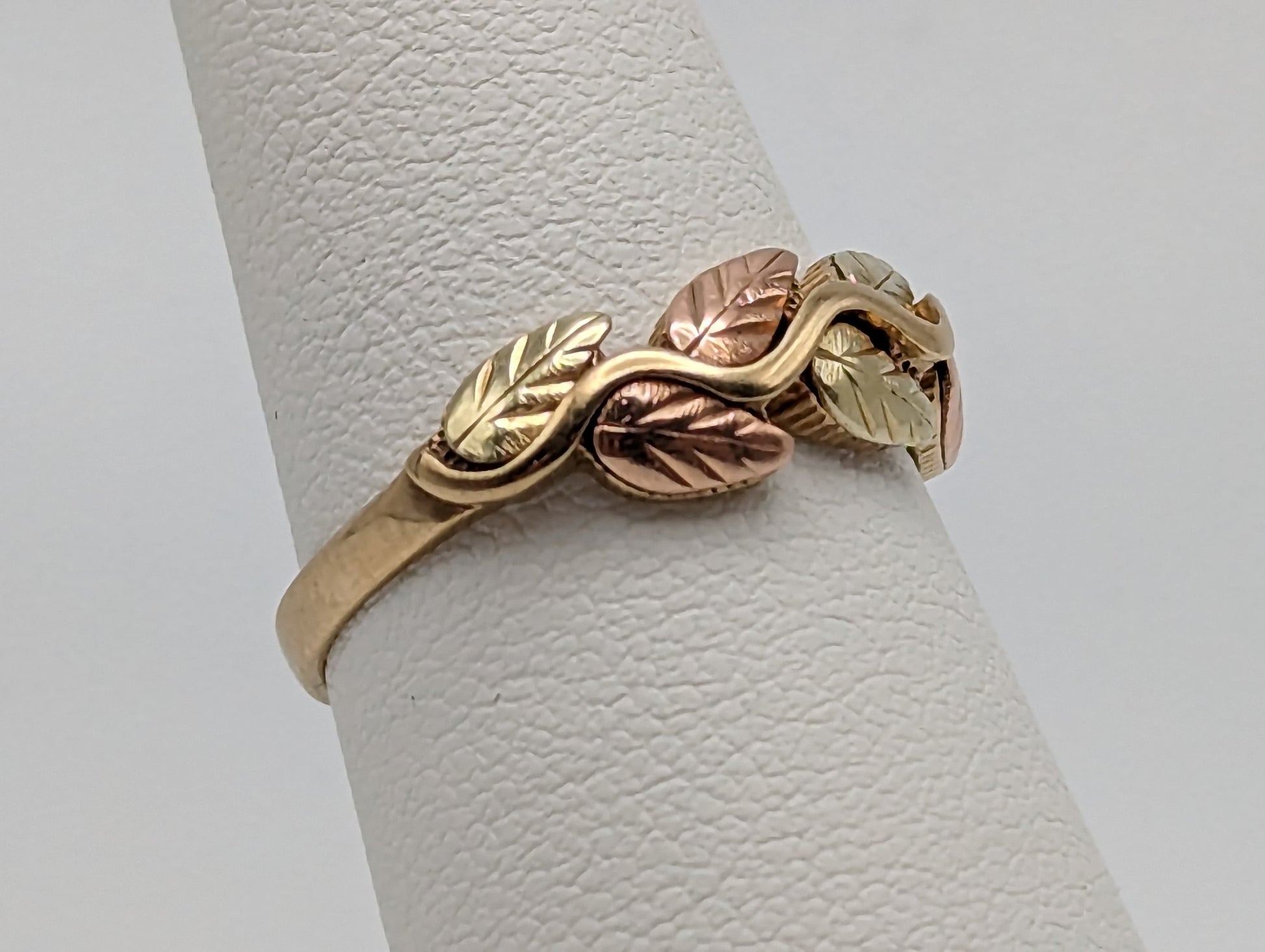 10k 12k Black Hills Gold Promise Ring Multi-tone Gold Black Hills Signet Ring 10k/12k Black Hill Band. Rose Gold Leaf Ring.