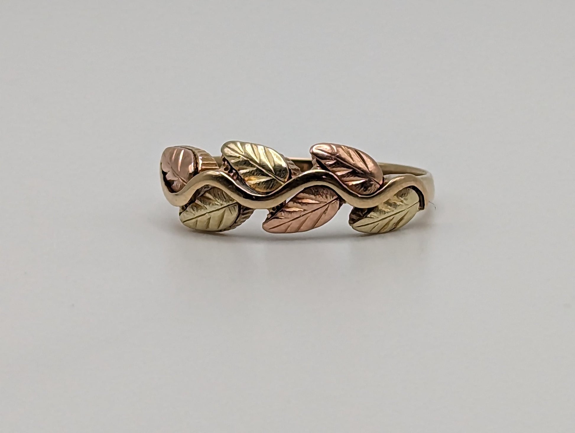 10k 12k Black Hills Gold Promise Ring Multi-tone Gold Black Hills Signet Ring 10k/12k Black Hill Band. Rose Gold Leaf Ring.