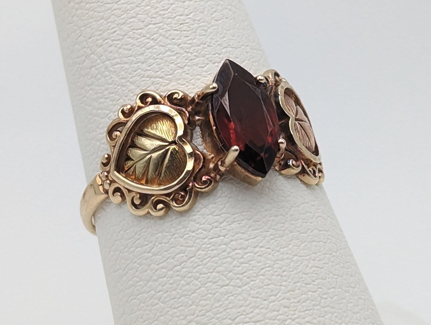 10k 12k Black Hills Gold Red Garnet Marquise Cut Stone Ring Leaf Red Stone Leaf Filigree Ring. 10k Womens Black Hills Vine Ring.