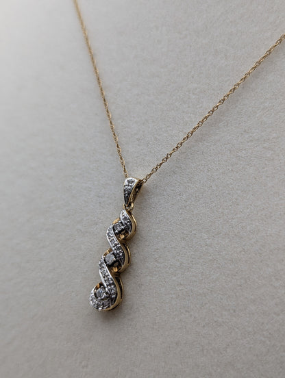 10k Yellow Gold .13ctw Diamond 3 Stone Journey Necklace Pendant. Yellow Gold Journey Pendant Necklace.