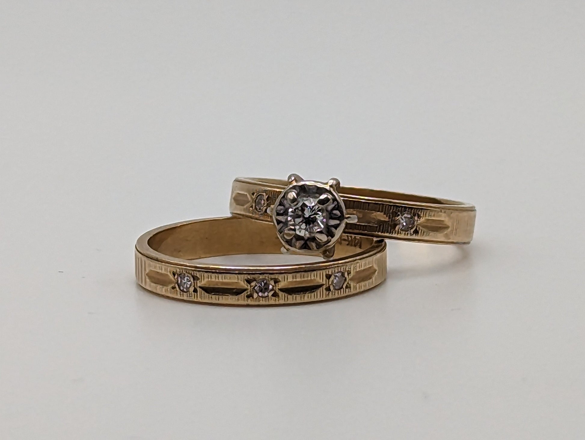 14k Yellow Gold Diamond Wedding Ring. 14k Yellow Gold Wedding Band. Antique 14k Wedding Ring.