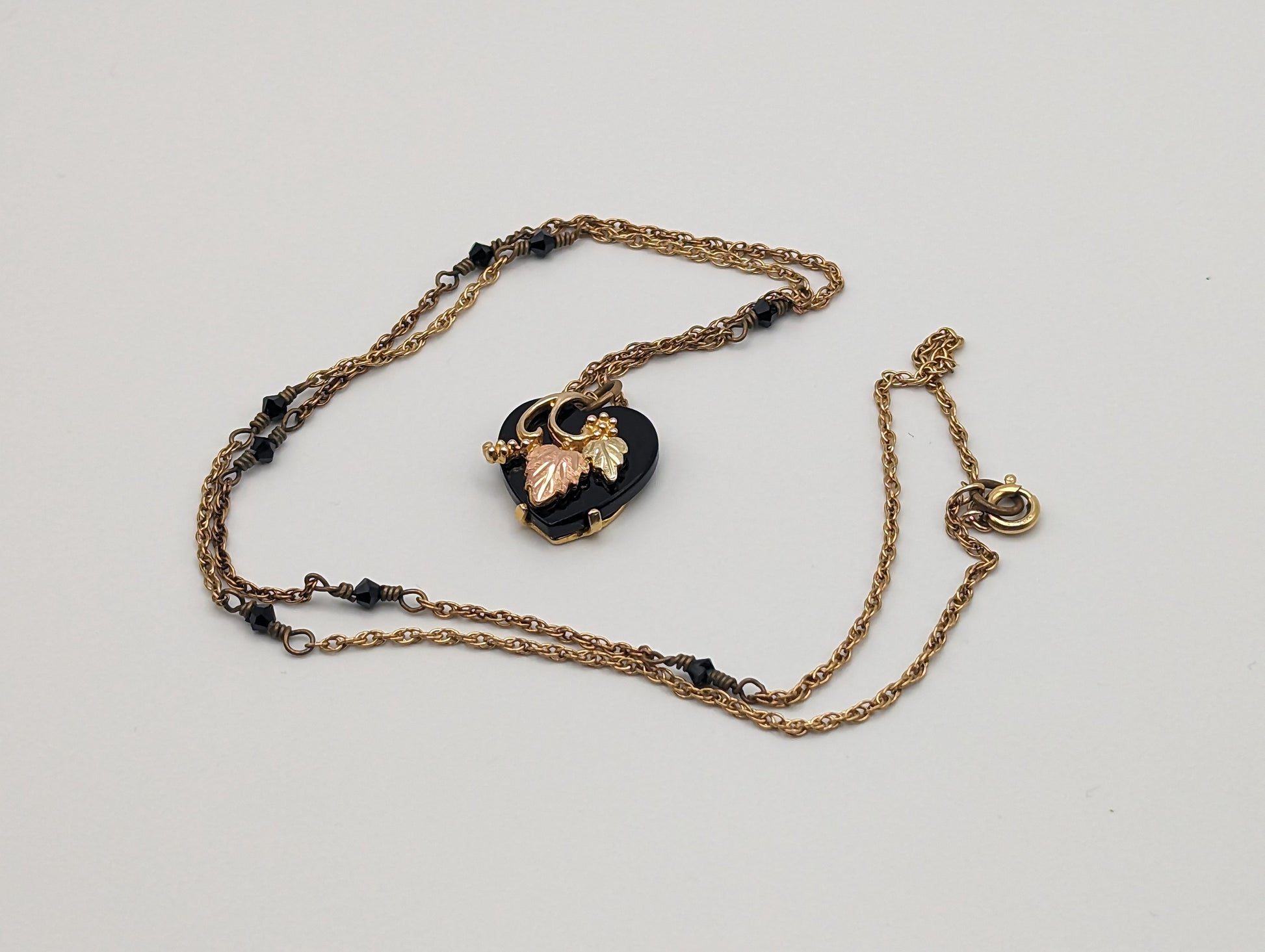 10k 12k Black Hills Gold Rose Gold Vine Onyx Heart Pendant w/ 12k GF Necklace. BHG Onyx Heart Pendant Necklace 20 "