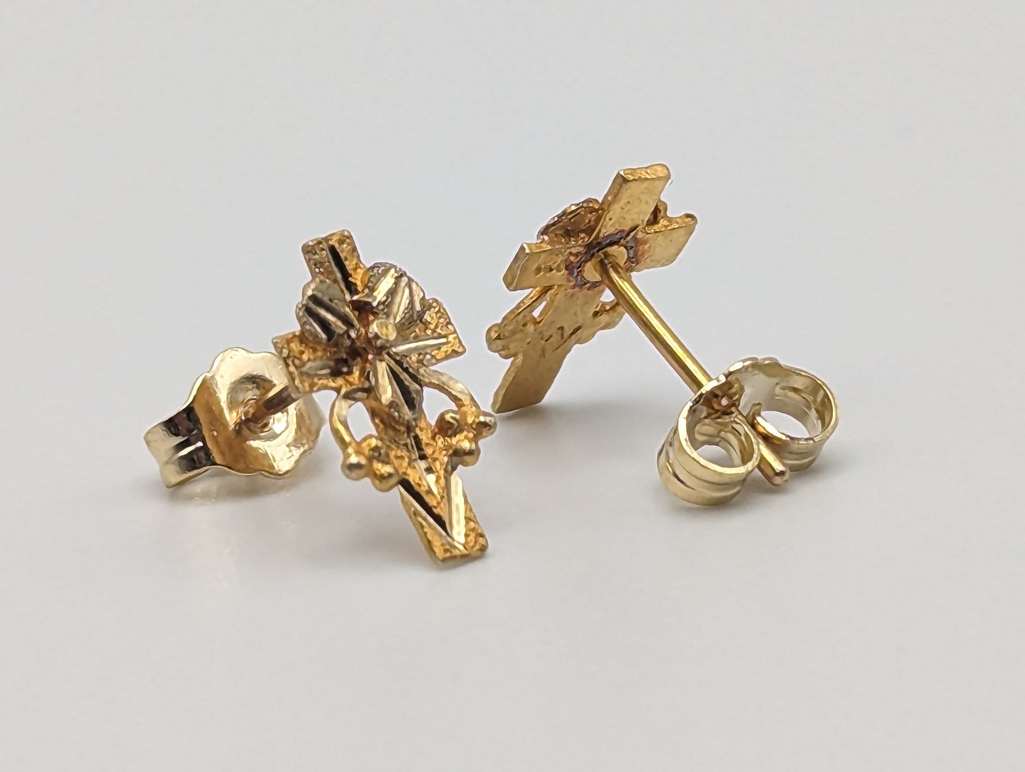 10k 12k Black Hills Gold Cross Earrings Tri Color Vintage Pierced Studs Gold Cross Earrings BHG