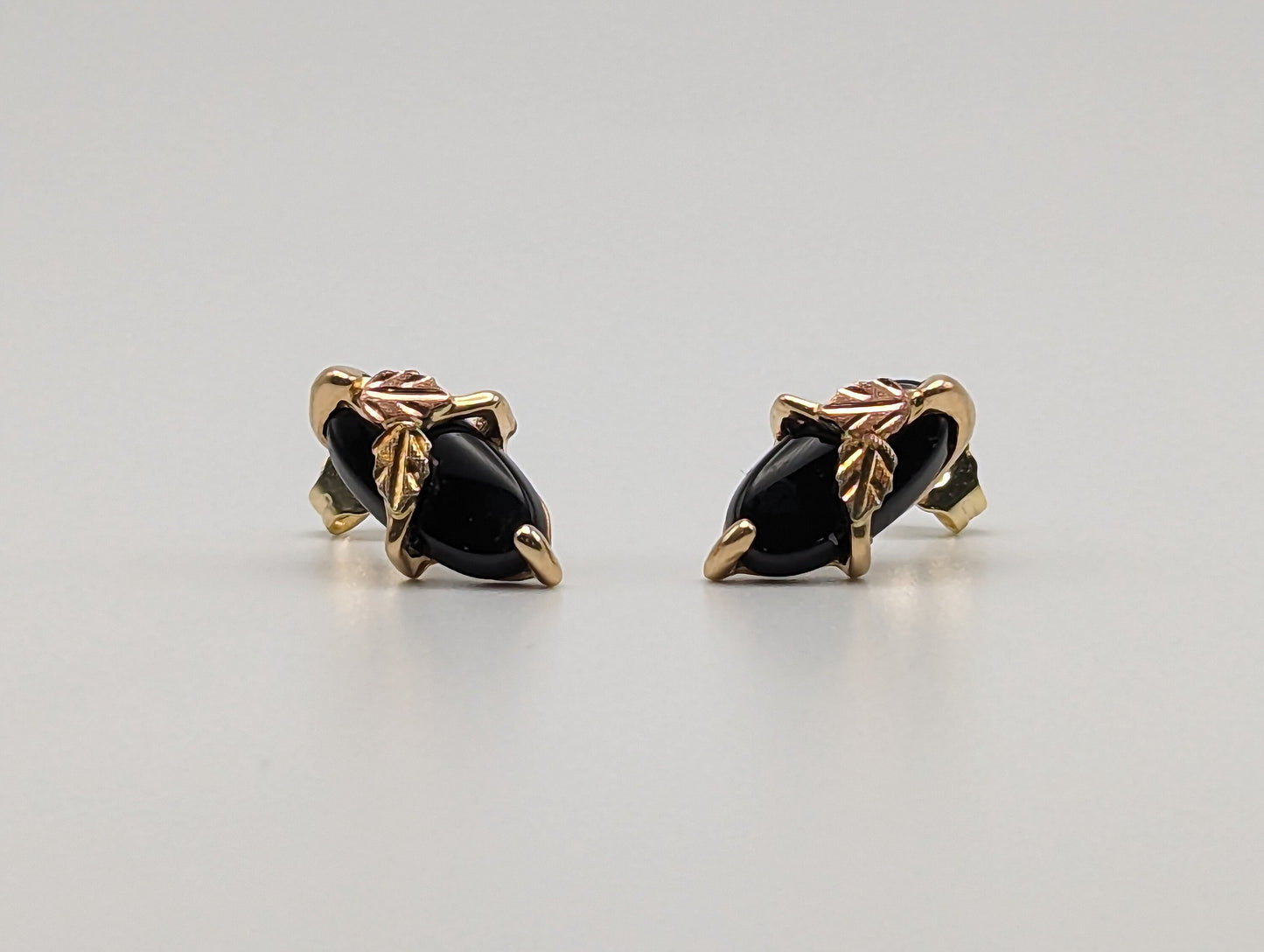 10k 14k Black Hills Gold Marquise Cut Onyx Earrings Tri Color Vintage Pierced Studs Onyx Earrings BHG