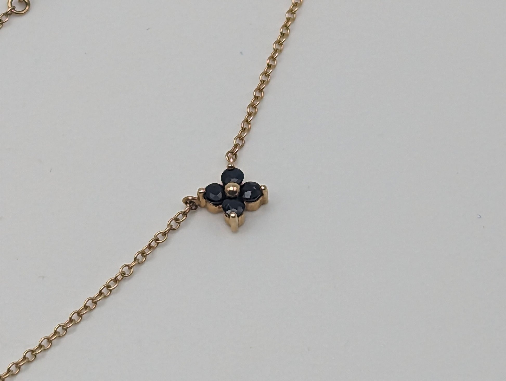 14k Yellow Gold Three Flower Pendant. 14k Yellow Gold Multi Gem Daisy Necklace 18 " necklace