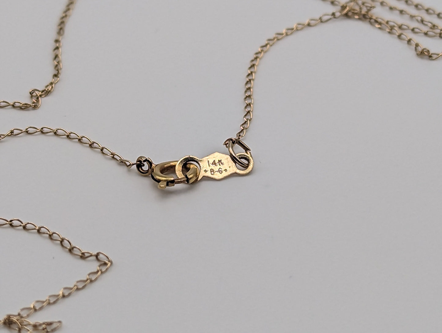 14k Yellow Gold Pearl Pendant Necklace. Gold Pearl Chain. 14k Womens Pearl Pendant + 14k Yellow Gold 19" Chain.