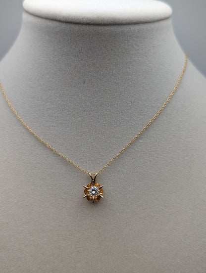 Custom 14k Flower Solitare .25ct Diamond Pendant Necklace 18". 14k Yellow Gold Diamond Flower Chain. 14k Diamond Flower Pendant.