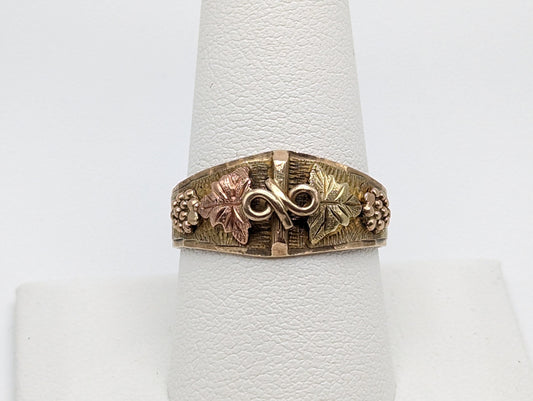 Heavy Black Hills Gold Ring. 10k Multi-tone Gold Black Hills Signet Ring. 10k/12k Black Hill Band. Rose Gold Flower Vine Ring.