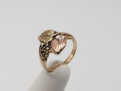 Black Hills Gold Ring. 10k Multi-tone Gold Black Hills Signet Ring. 10k/12k Black Hill Band. Rose Gold Flower Vine Ring.