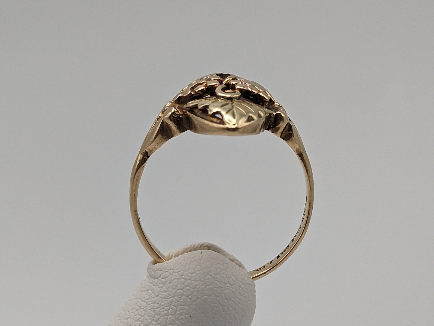 Black Hills Gold Ring 10k 12k Multi-tone Gold Black Hills Signet Ring. 10k/12k BHG Rose Gold Flower Vine Ring.