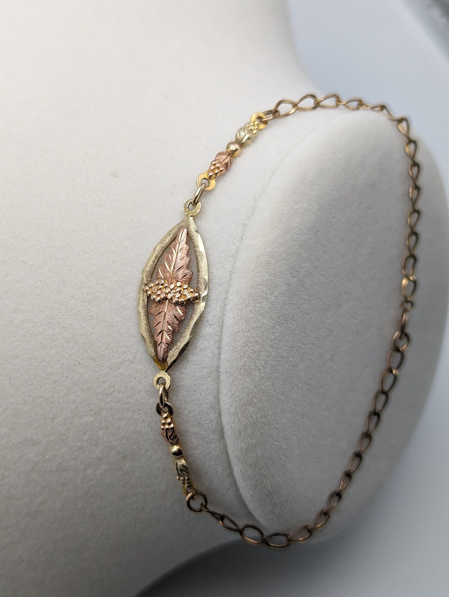 10k 12k Black Hills Gold Rose Gold Vine Bracelet. Black Hills Gold 10k Vine Bracelet.