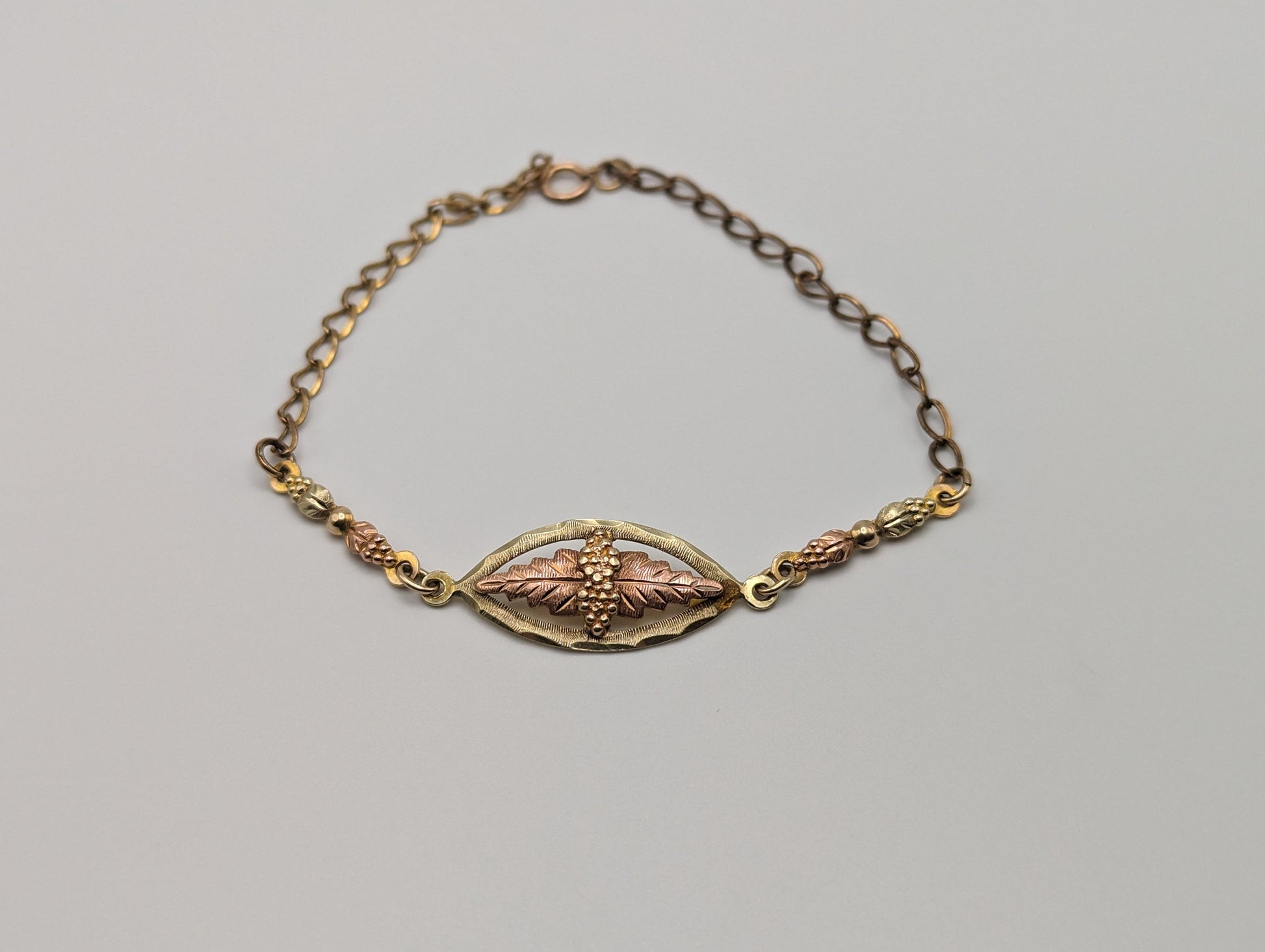 10k 12k Black Hills Gold Rose Gold Vine Bracelet. Black Hills Gold 10k Vine Bracelet.