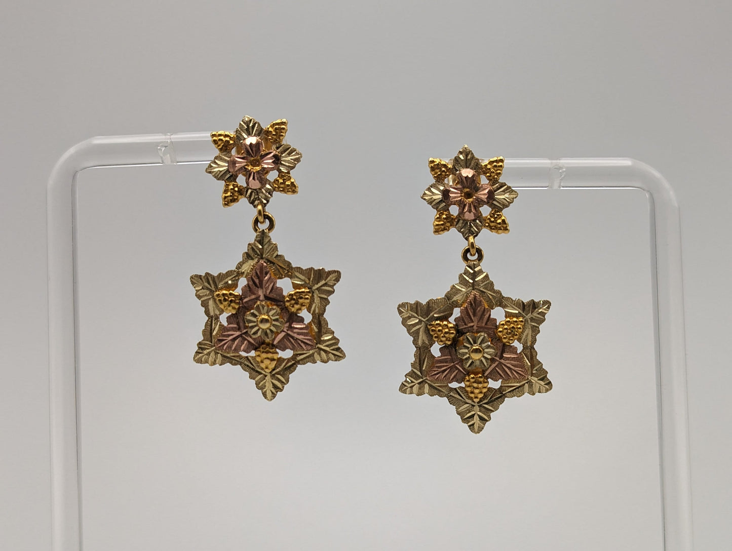 Large Black Hills Gold Traditional 10k Gold Vine Flower Earrings 10k Rose Gold Black Hills Gold Trio Gold Vine Leaf Flower Earrings.