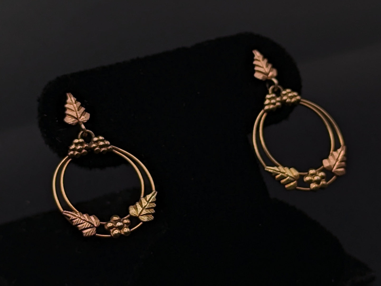 10k 12k Black Hills Gold Traditional 10k Gold Vine Hoop Earrings Rose Gold Black Hills Gold Trio Gold Vine Leaf Earrings