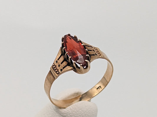 Antique 10k Yellow Gold Solitaire 1ct Garnet Stone Victorian Ring Red Garnet 10k Gold Promise Ring.