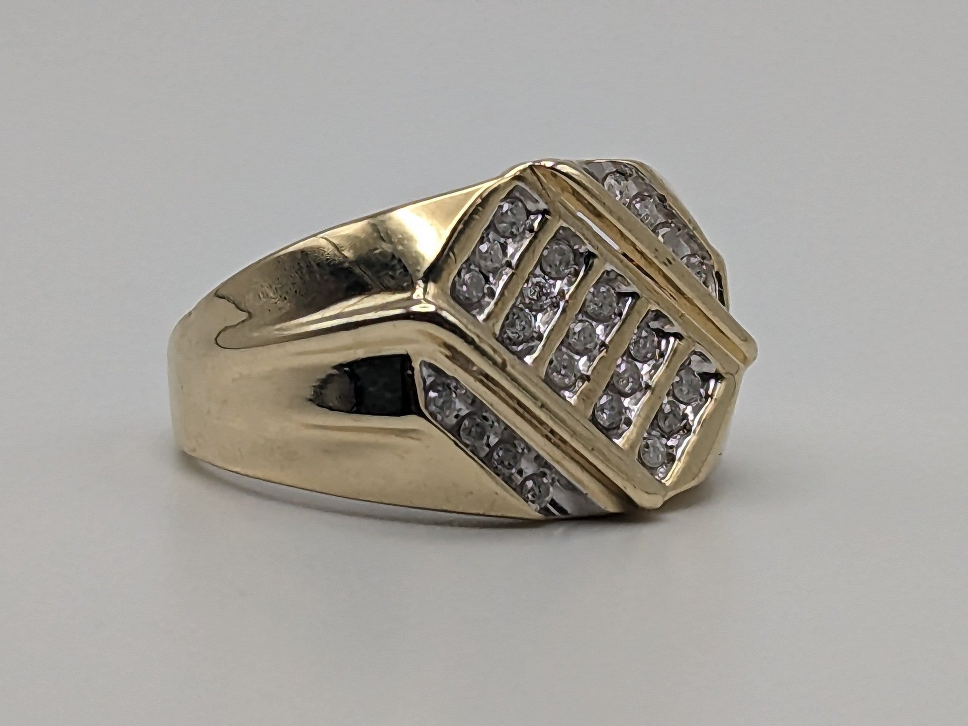 Vintage 10k Yellow Gold Natural 23 Diamond Mens Ring Statement Signet Ring Wedding Band