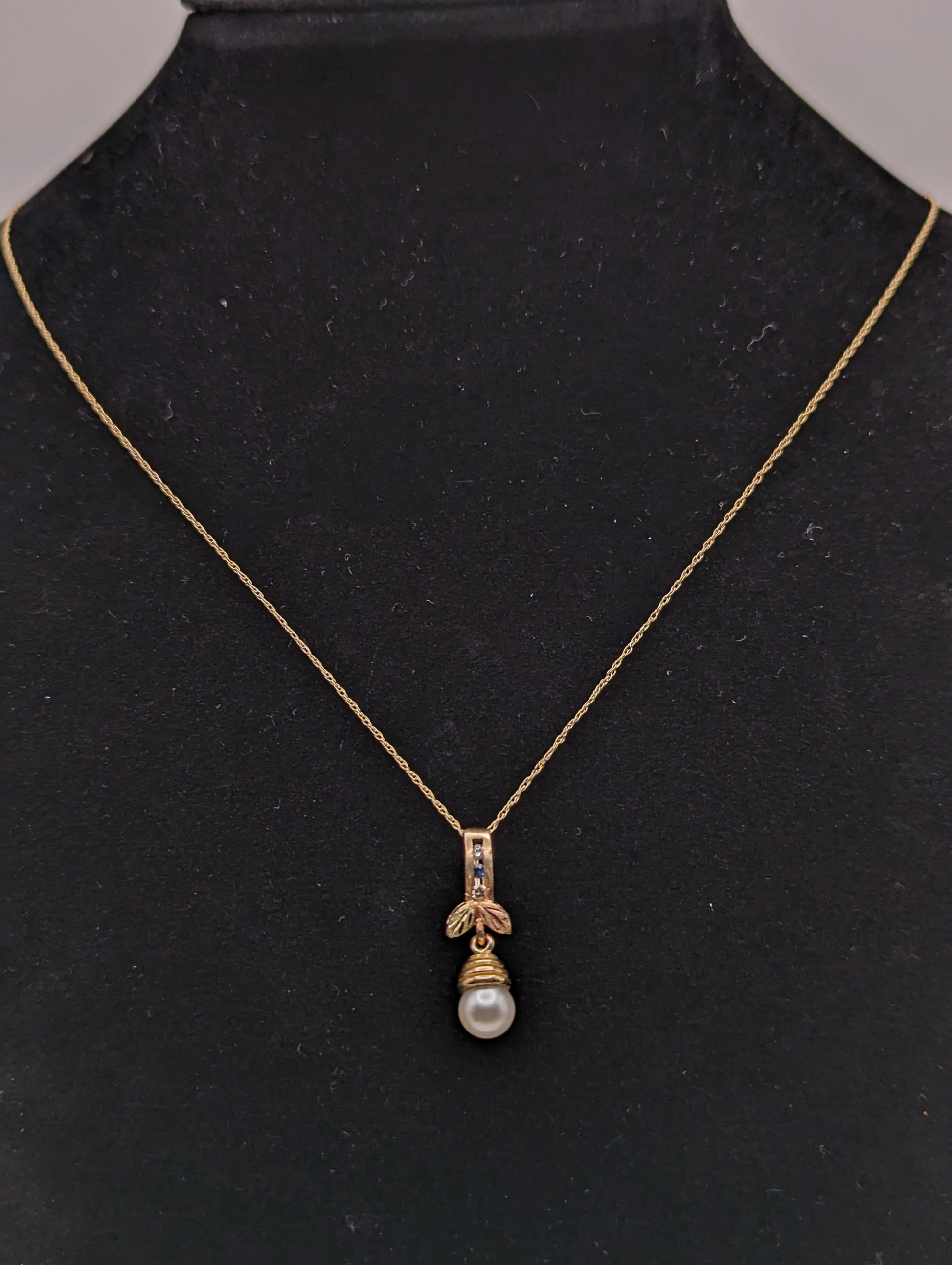 12k Pearl Pendant Black Hills Gold Diamond White Sapphire Blue Topaz 14k Necklace Gold Pearl Chain Pendant + 14k Yellow Gold 19" Chain