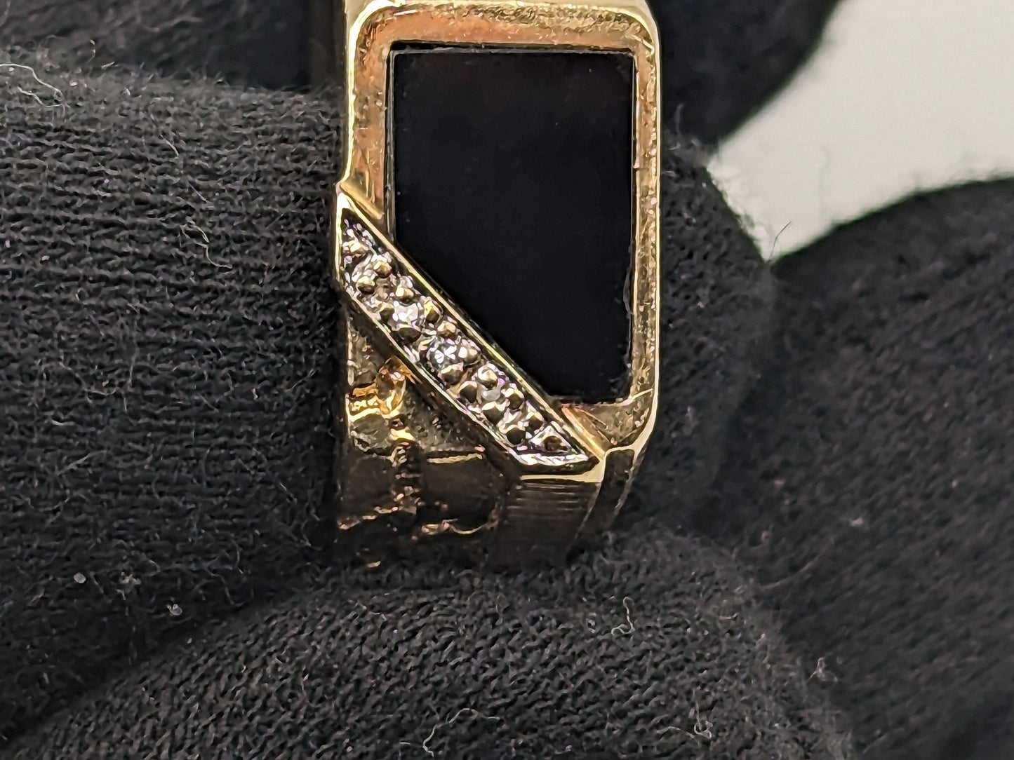 Vintage 5.7gr Gold Nugget 10k Rectangle Black Onyx Diamond Ring Midnight Black Vintage Art Deco Onyx Ring.