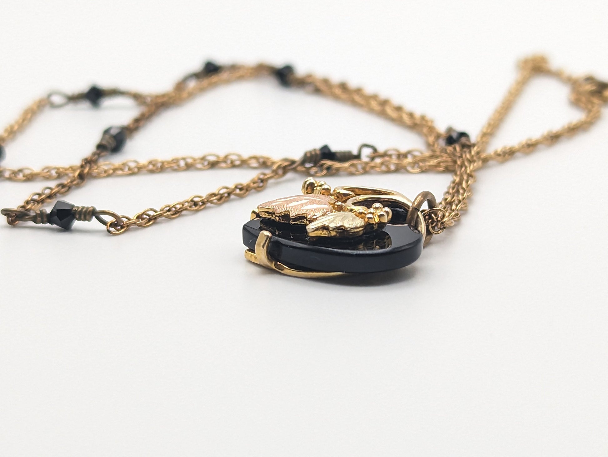 10k 12k Black Hills Gold Rose Gold Vine Onyx Heart Pendant w/ 12k GF Necklace. BHG Onyx Heart Pendant Necklace 20 "