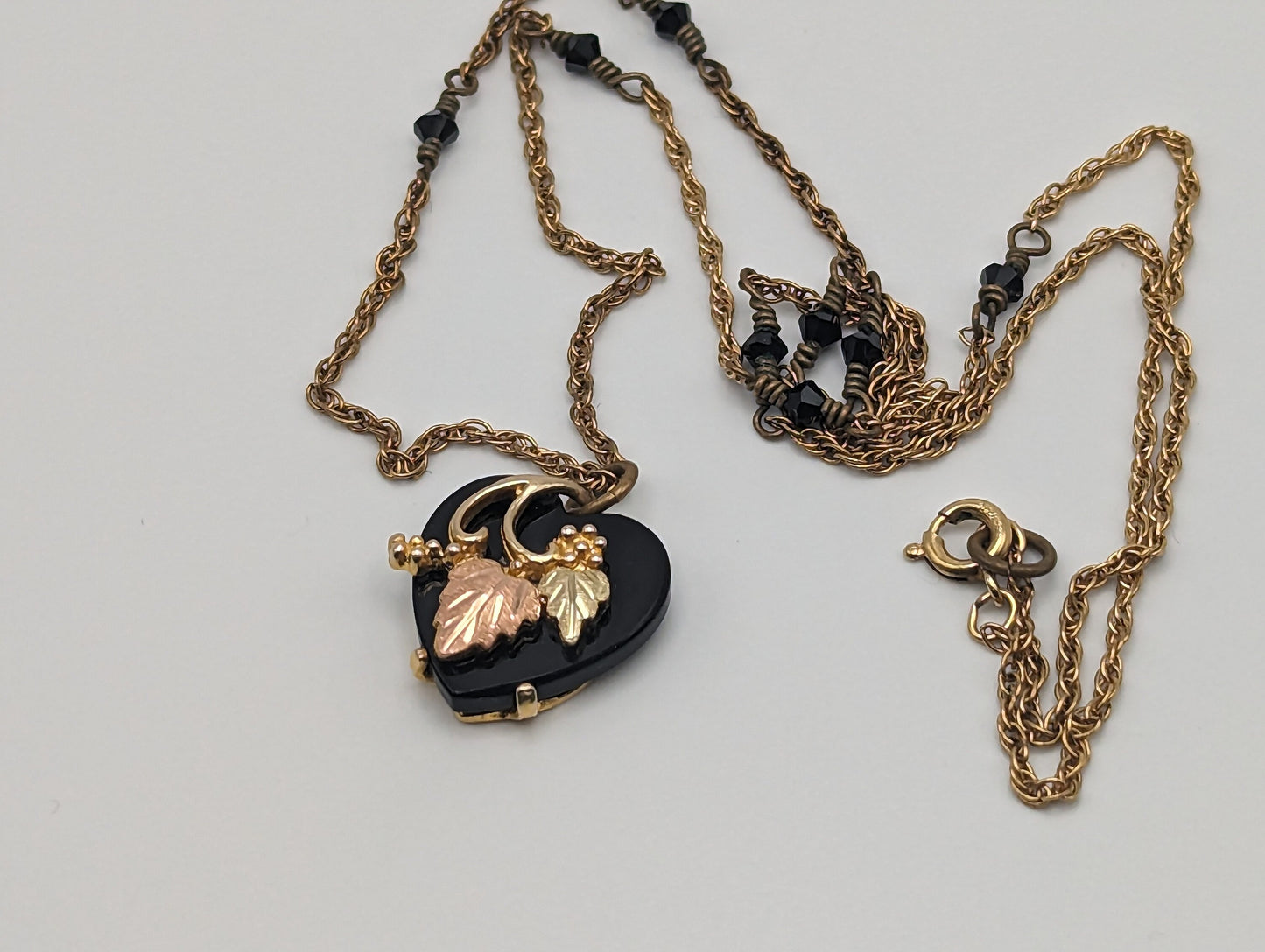 10k 12k Black Hills Gold Rose Gold Vine Onyx Heart Pendant w/ 12k GF Necklace. BHG Onyx Heart Pendant Necklace 20 "