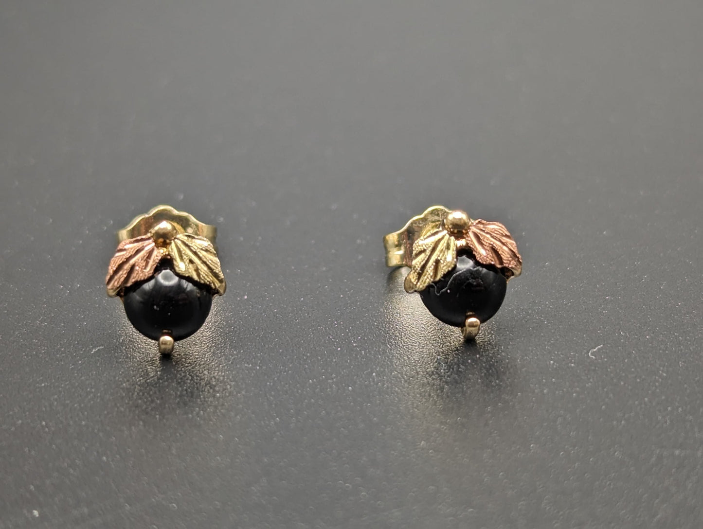 10k 12k Black Hills Gold Black Onyx Traditional Gold Vine Studs Earrings Post Design Earrings BHG