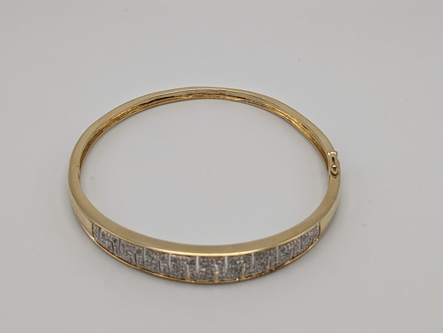 10K Heavy 12.6 gr Gold 9.0 Greek Key 0.25 ct Diamond Bangle Bracelet 7.5" 10k Solid Gold