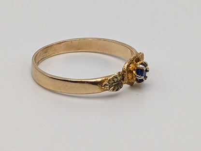 Black Hills Gold Blue Tanzanian Spinel Gem Stone Heart Ring 10k 12k Leaf Blue Stone Leaf Heart Ring. 10k Womens BHG Ring.