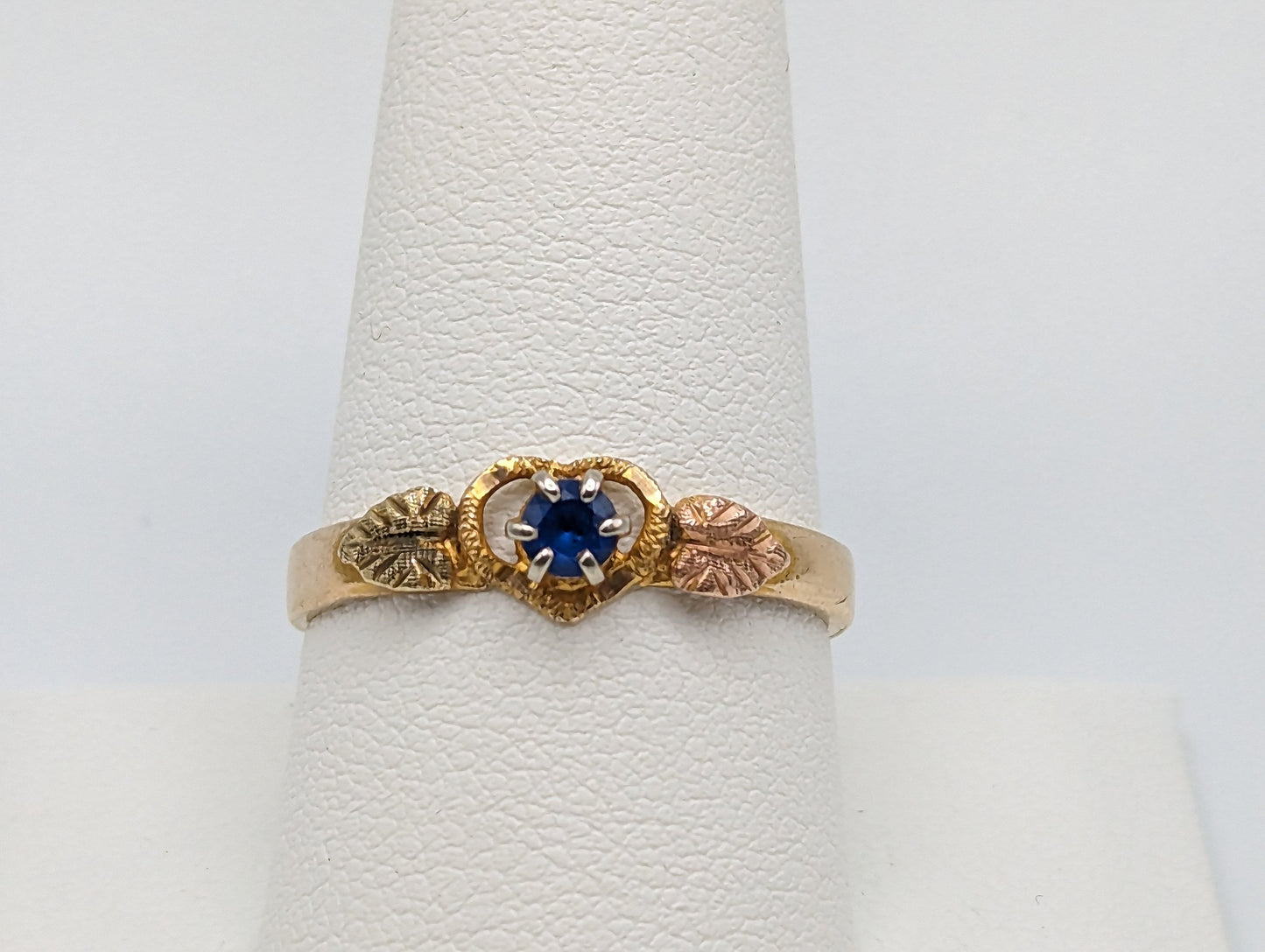 Black Hills Gold Blue Tanzanian Spinel Gem Stone Heart Ring 10k 12k Leaf Blue Stone Leaf Heart Ring. 10k Womens BHG Ring.