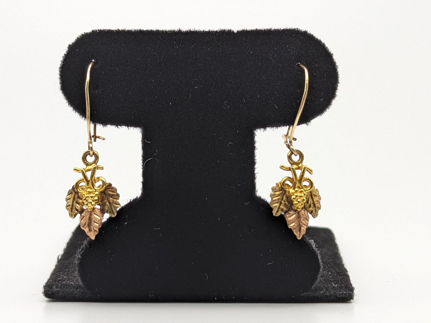 10k 12k Black Hills Gold Traditional 10k Gold Vine Dangle Earrings Rose Gold Black Hills Gold Trio Gold Vine Leaf Earrings