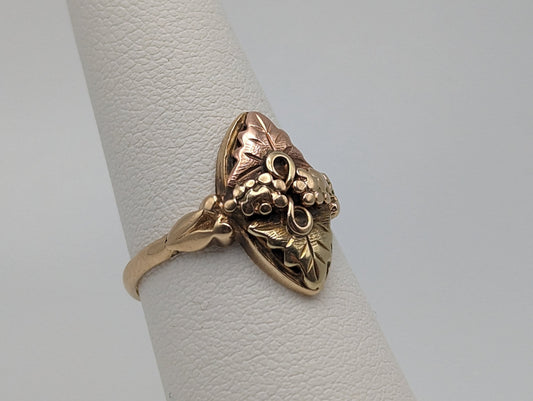 Black Hills Gold Ring 10k 12k Multi-tone Gold Black Hills Signet Ring. 10k/12k BHG Rose Gold Flower Vine Ring.