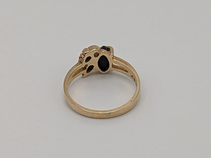 10k 12k Black Hills Gold Black Onyx Ring Leaf Vine Ring Womens wedding Band
