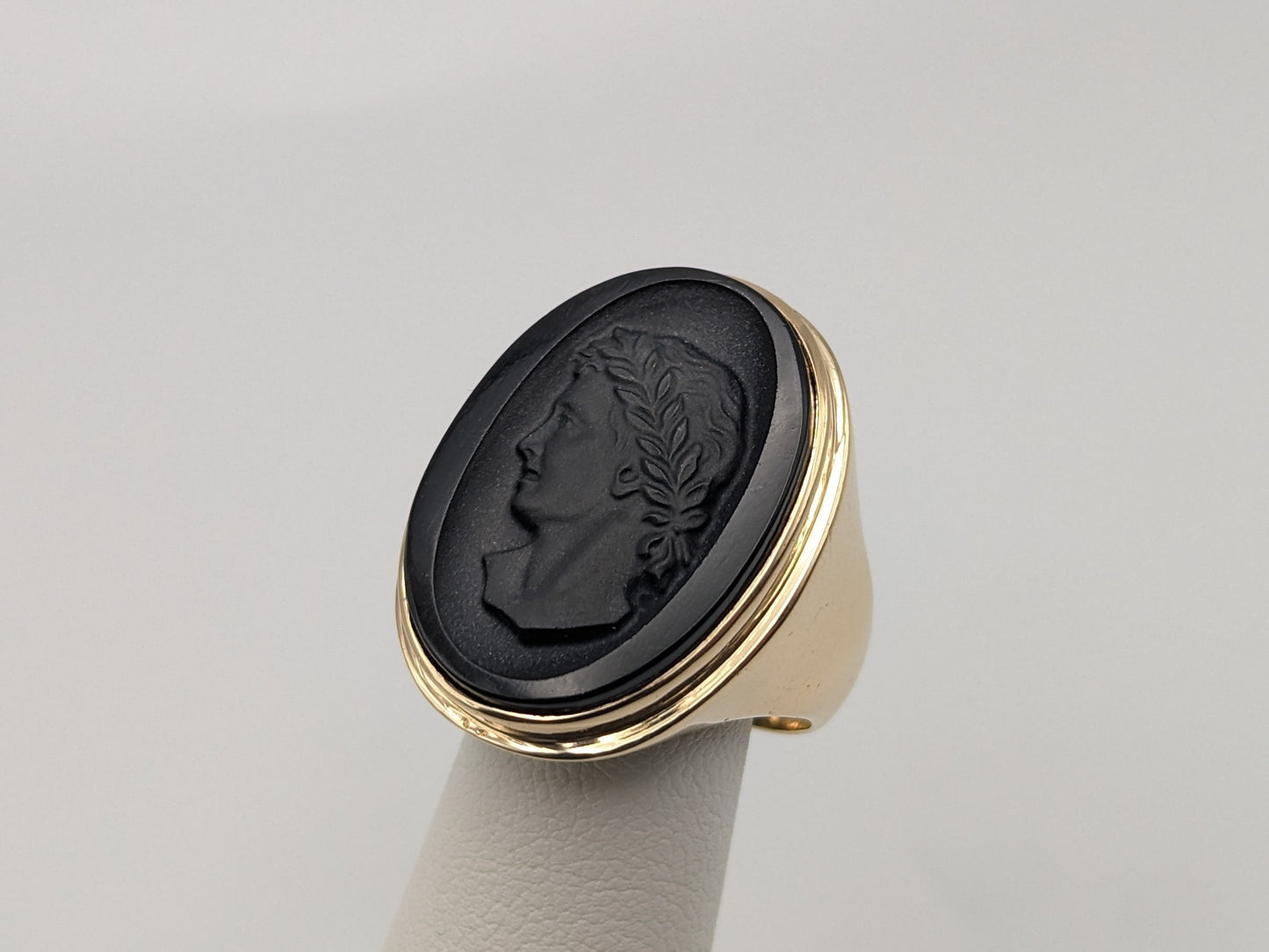 Antique 10k Gold 10gr Victorian Ring Intaglio Onyx Portrait Julius Ceasar Cameo Statement Ring