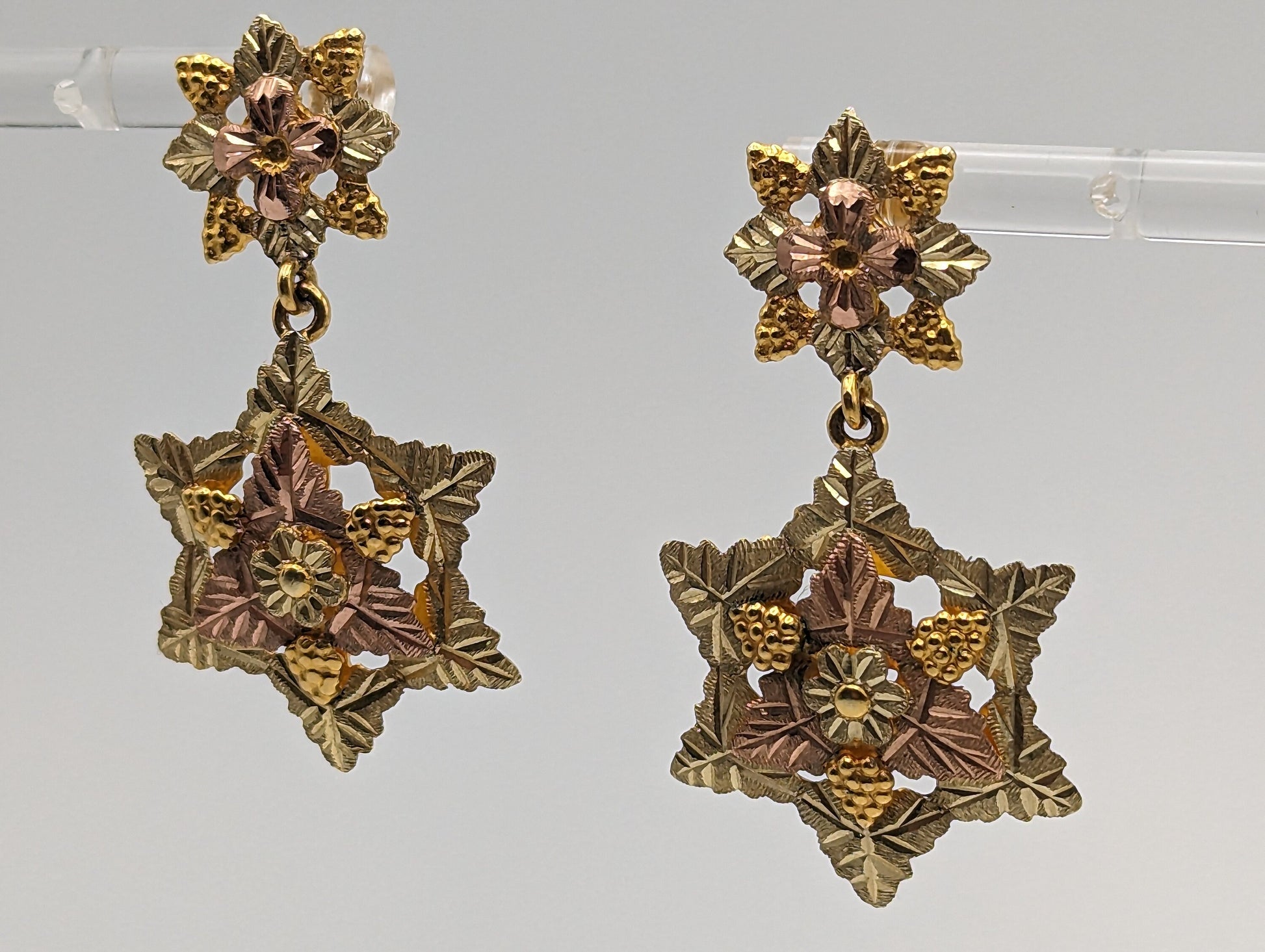 Large Black Hills Gold Traditional 10k Gold Vine Flower Earrings 10k Rose Gold Black Hills Gold Trio Gold Vine Leaf Flower Earrings.