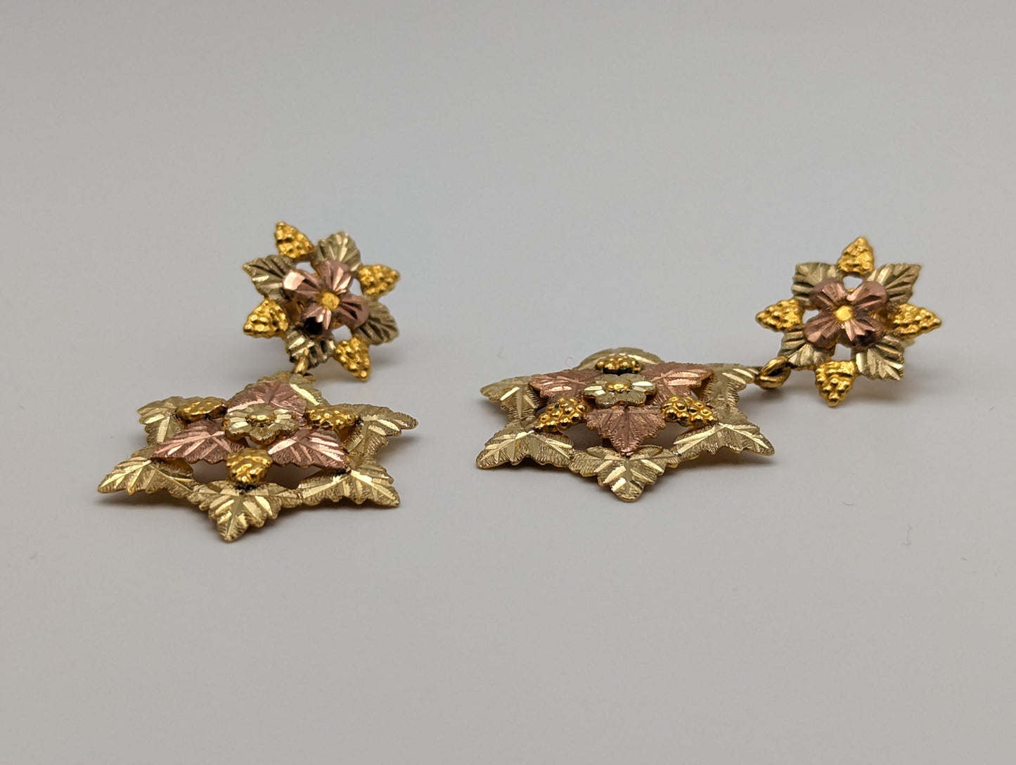 Large Black Hills Gold Traditional 10k Gold Vine Flower Earrings 10k Rose Gold Black Hills Gold Trio Gold Vine Leaf Flower Earrings.